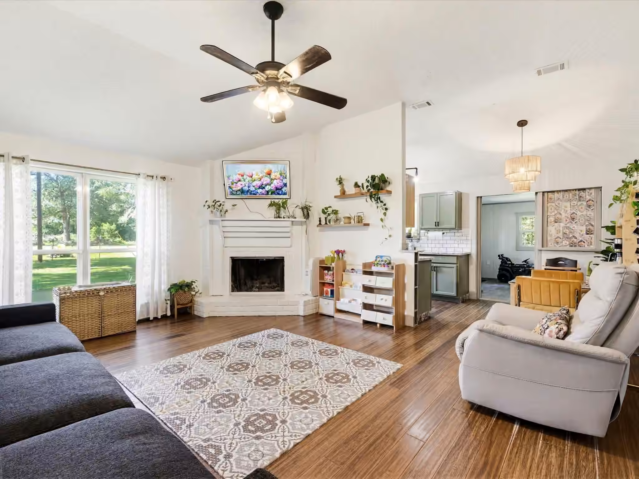 Photo 5 of 7477 Hidden Acres Drive, Cleveland, TX