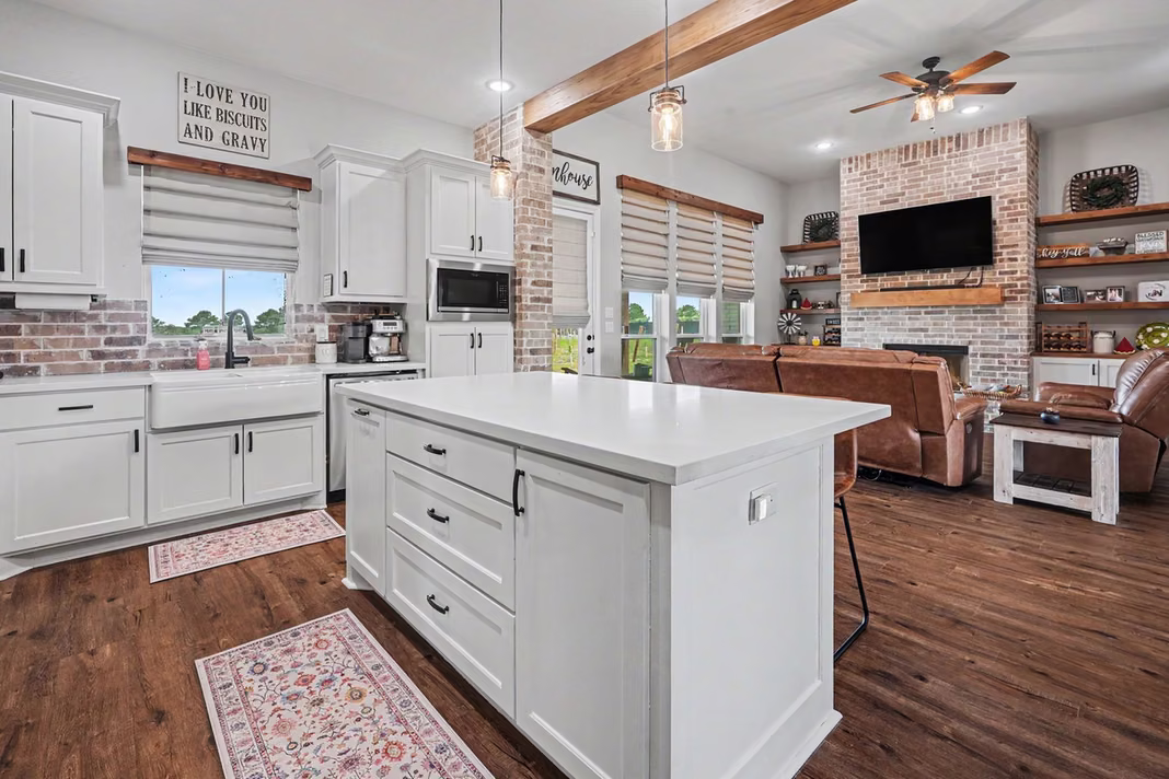 Photo 6 of 184 Randi Road, Bellville, TX