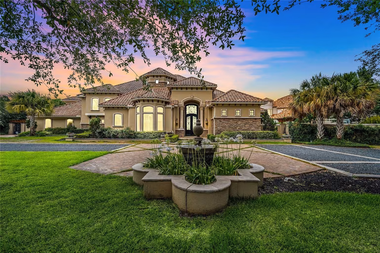 Photo of 12 Retreat Boulevard, Richmond, TX 77469
