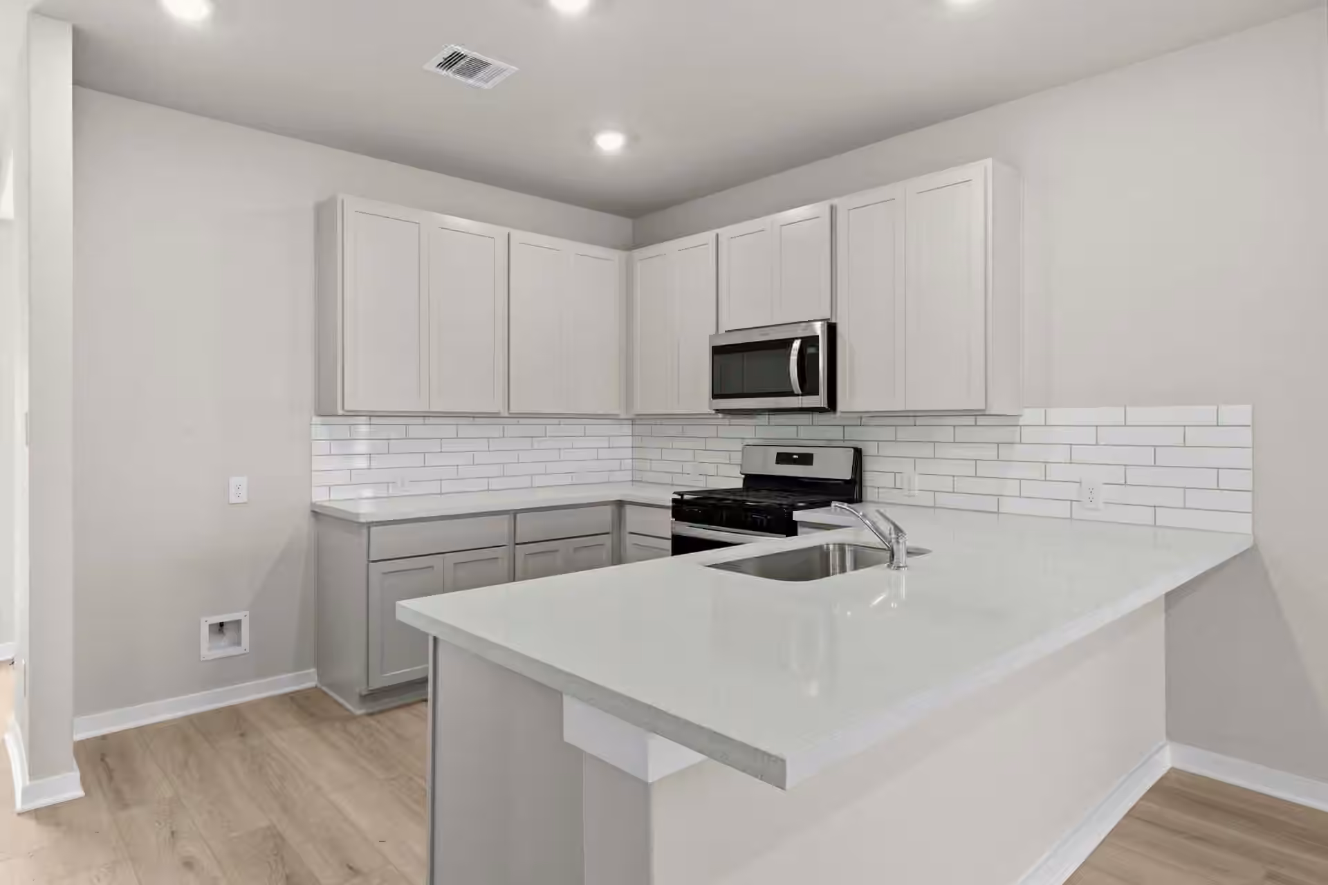 Photo 6 of 19030 Cetara Villa Drive, Hockley, TX