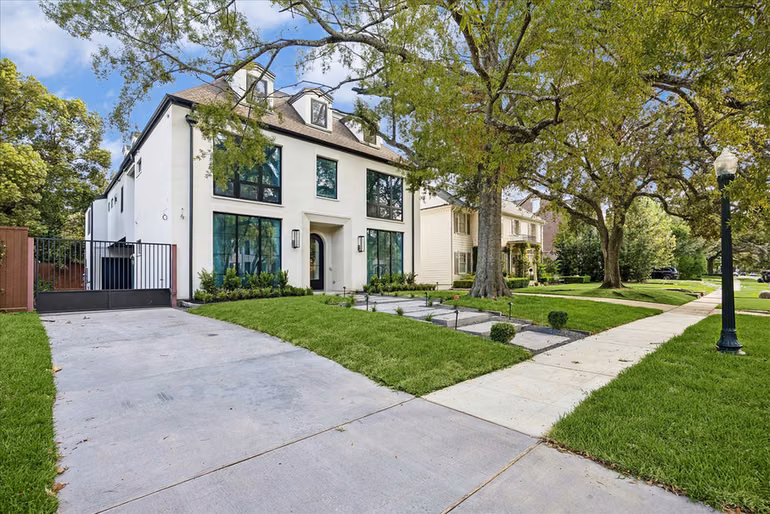 Photo 2 of 2217 Pelham Drive, Houston, TX