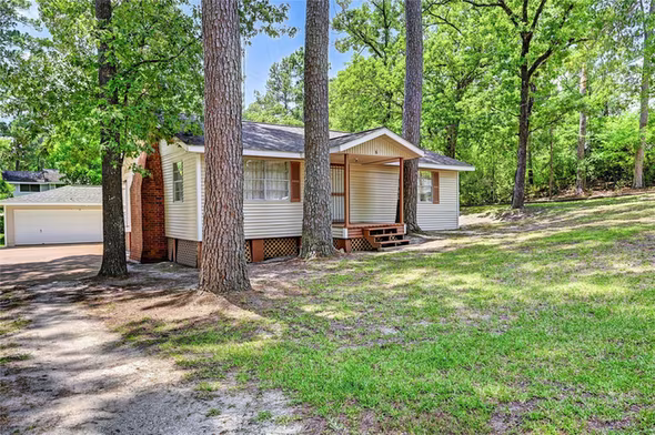Photo 4 of 6 Hickory Hollow, Huntsville, TX