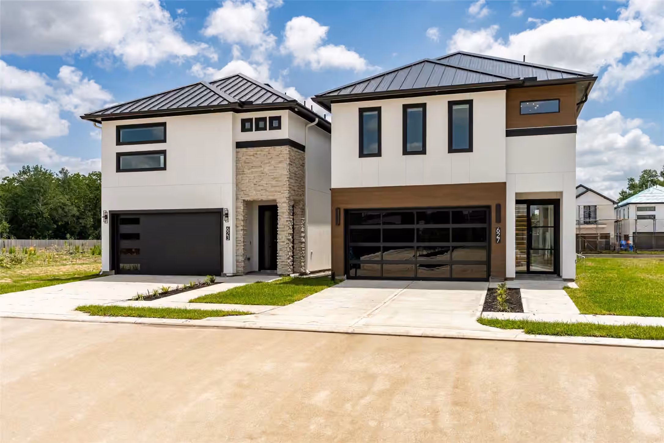 Photo 4 of 631 Rolling Oaks, Stafford, TX