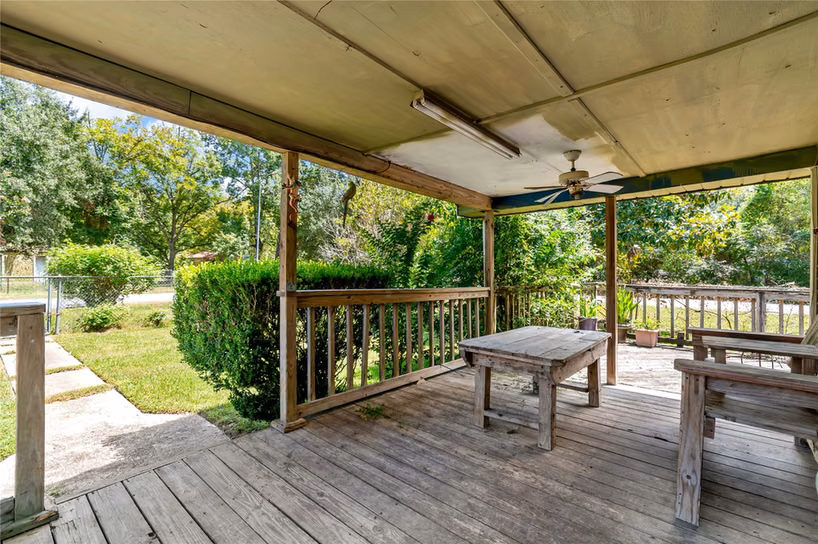 Photo 2 of 16507 Green Manor Drive, Humble, TX