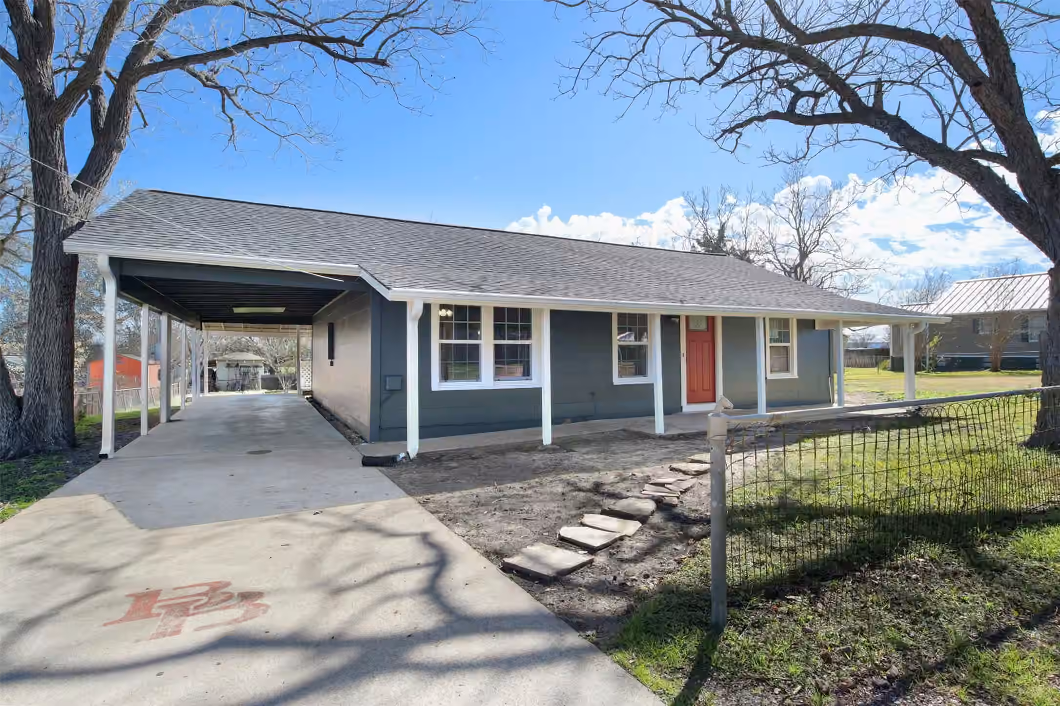 Photo 2 of 407 N Amthor Street, Bellville, TX