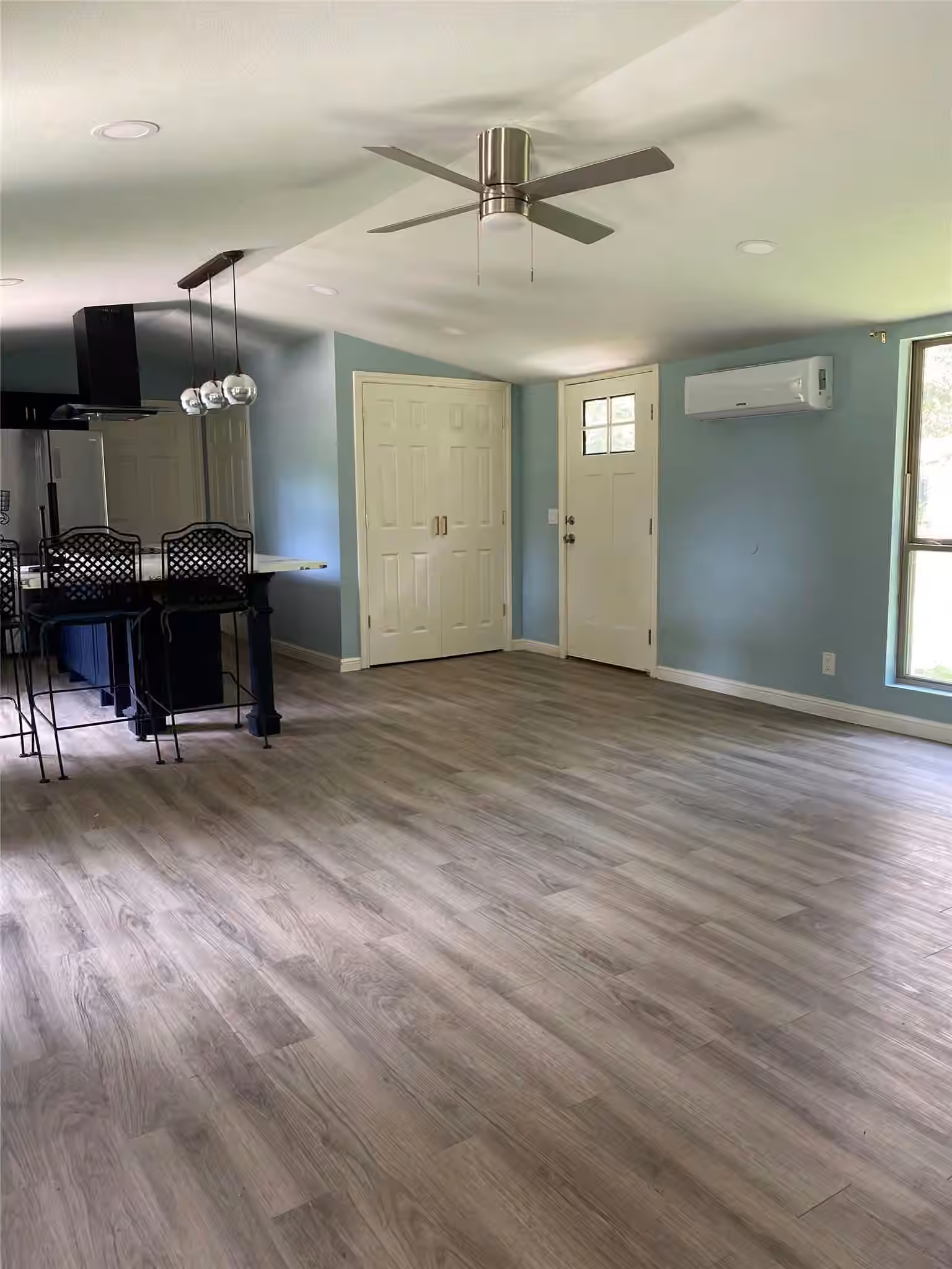 Photo 2 of 26687 Long Street, Splendora, TX