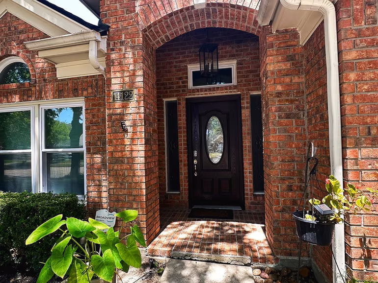 Photo 4 of 14122 Manderly Drive, Houston, TX
