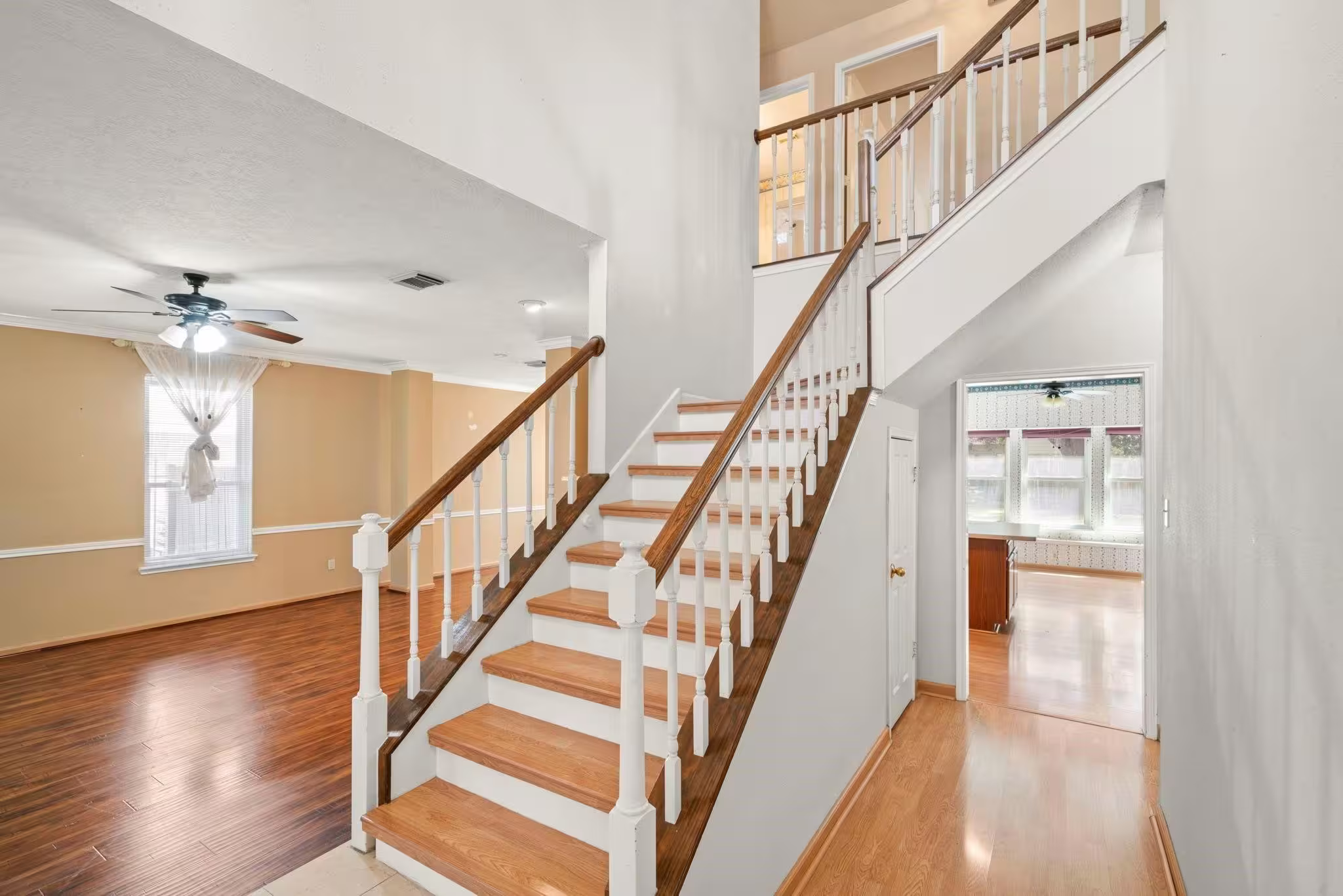 Photo 5 of 12819 Orchard Hollow Way, Houston, TX