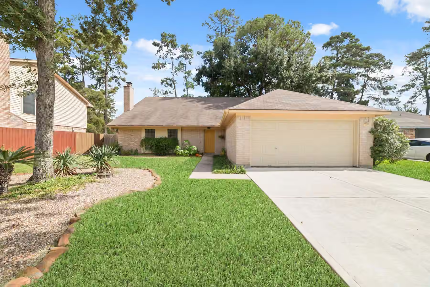Photo 4 of 25402 Mill Pond Lane, Spring, TX