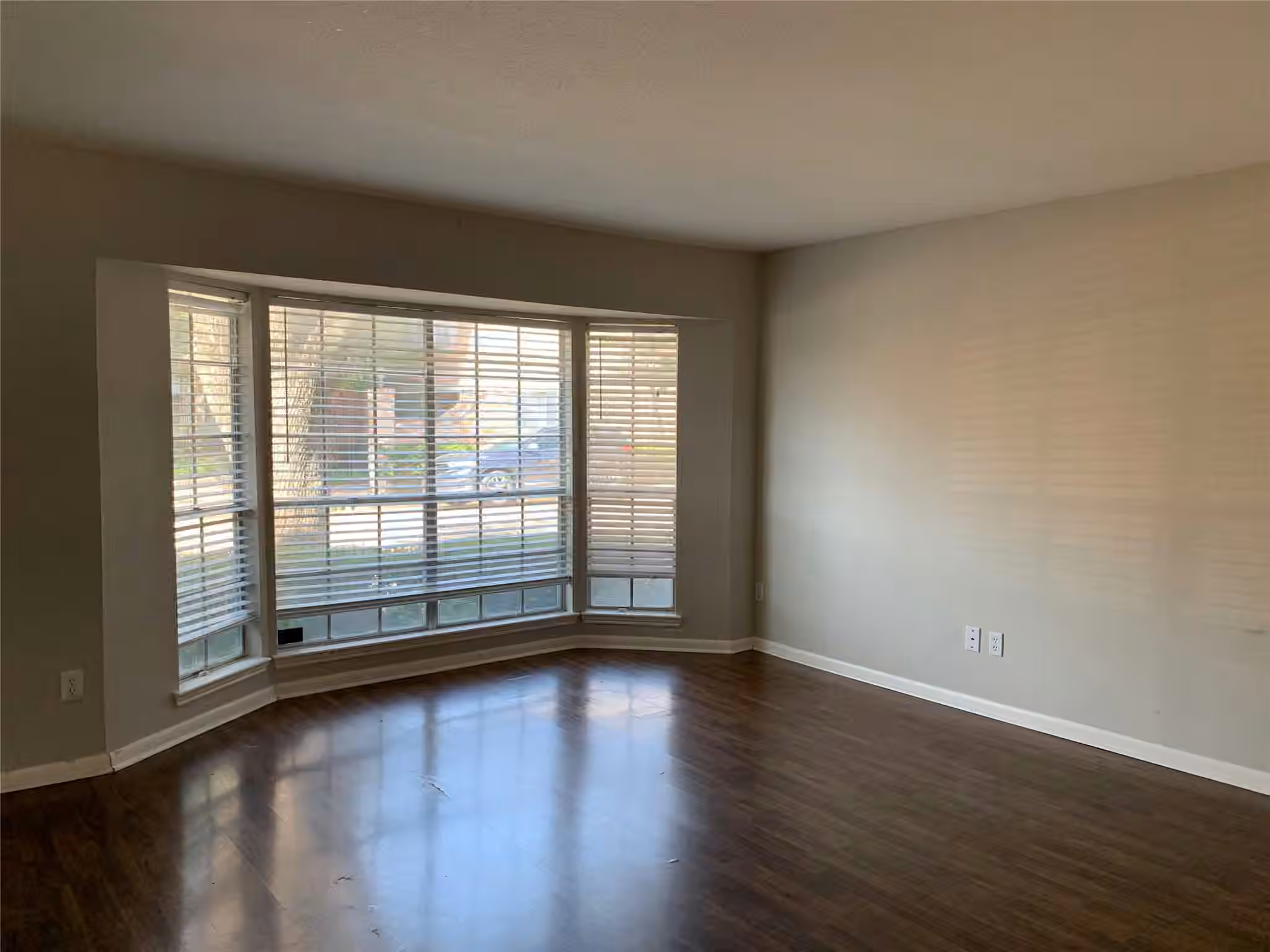 Photo 2 of 6479 Olympia Drive, Houston, TX