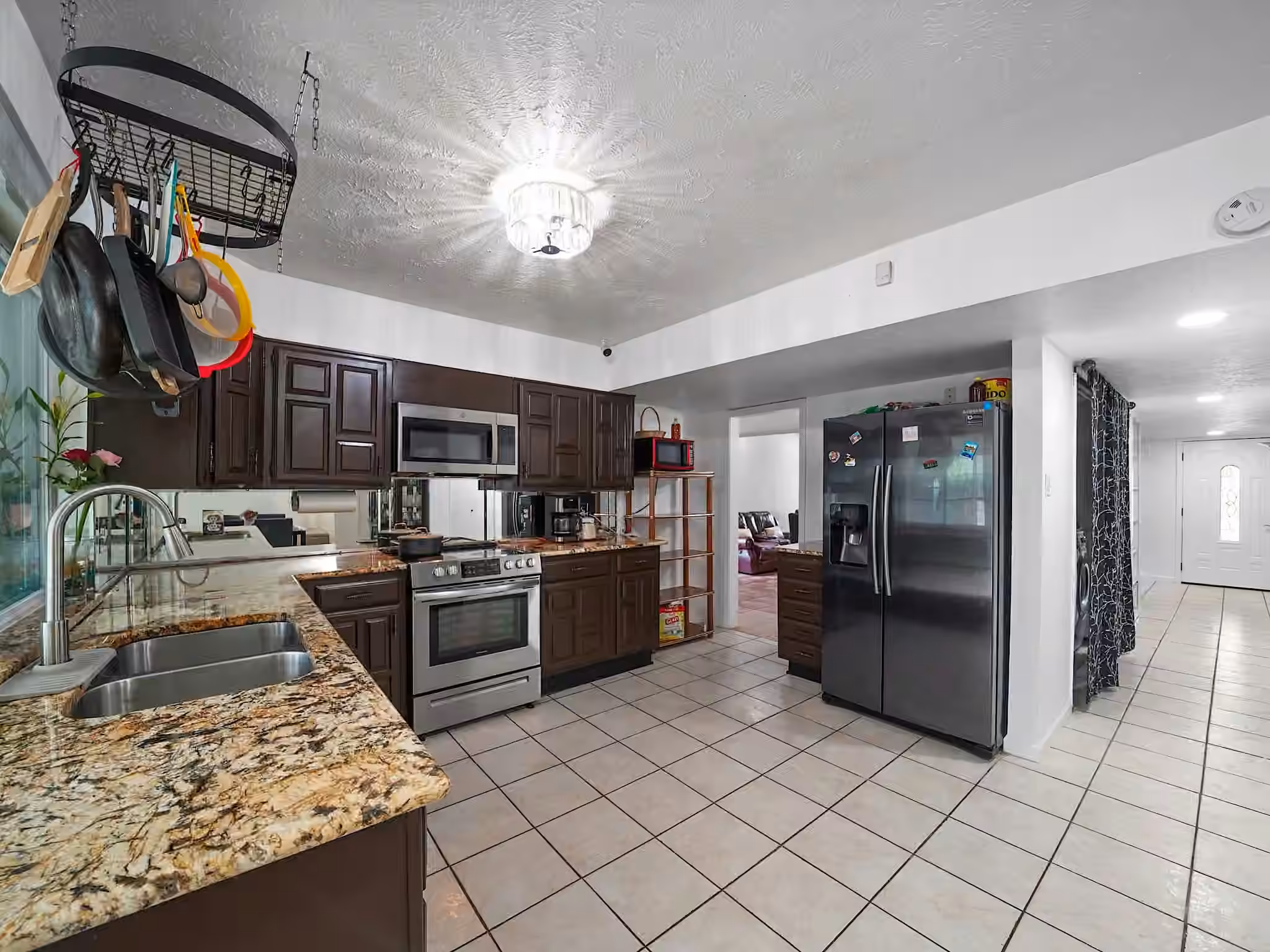 Photo 6 of 5406 Lerwick Drive, Houston, TX