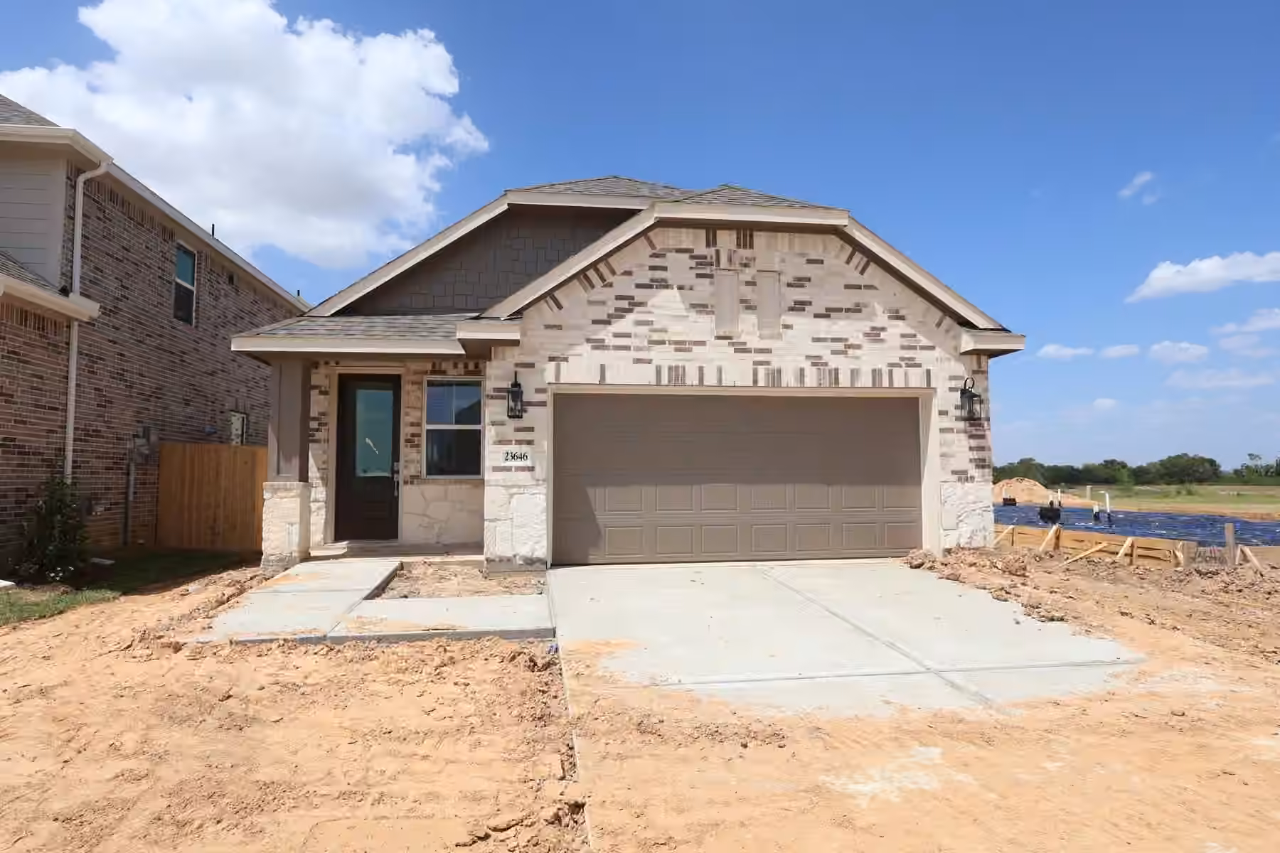 Photo 3 of 23646 Gulf Prairie Drive, Katy, TX