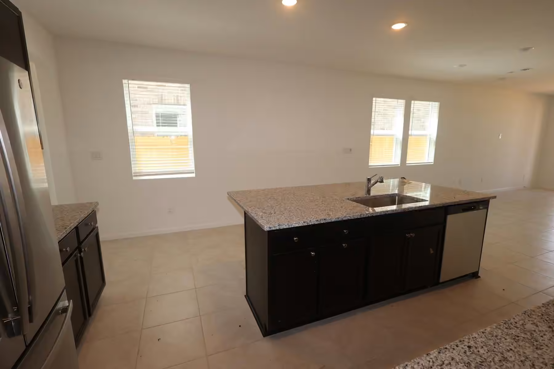 Photo 5 of 23646 Gulf Prairie Drive, Katy, TX
