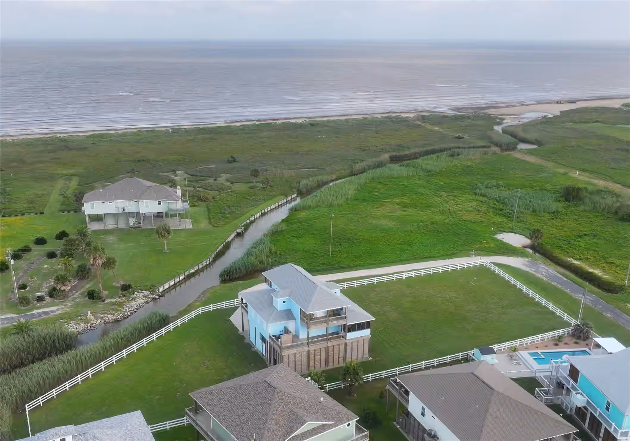 Photo of 810 4th Street, Port Bolivar, TX 77650