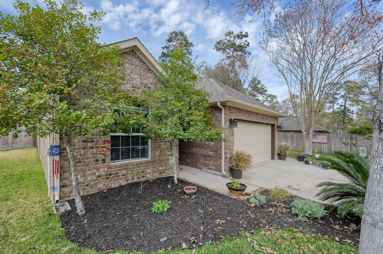 Photo of 12991 Shady Grove Lane, Montgomery, TX