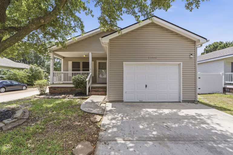 Photo 3 of 21403 Sweet Grass Lane, Tomball, TX