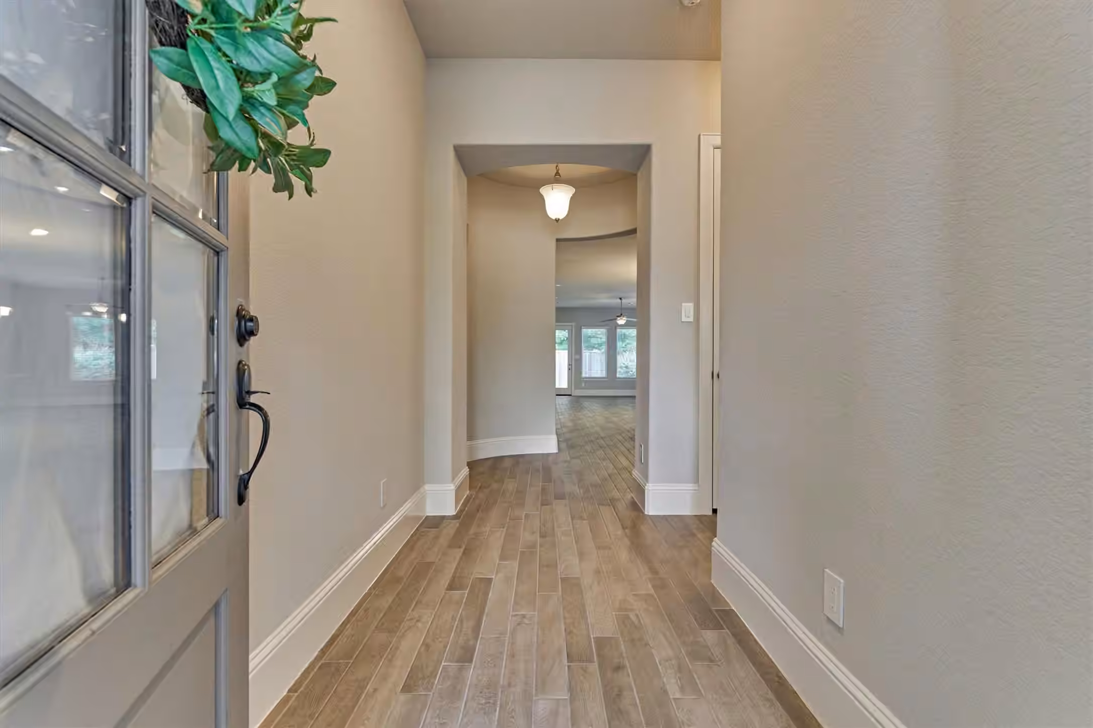 Photo 5 of 125 Pilazzo Street, Montgomery, TX