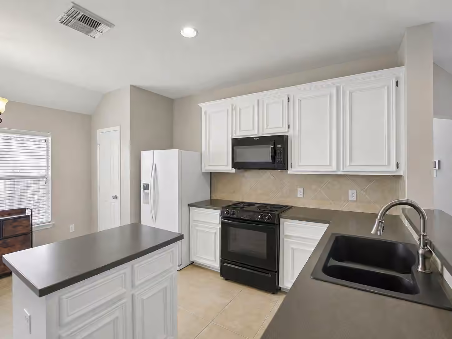 Photo 7 of 2910 Laguna Shores Lane, League City, TX