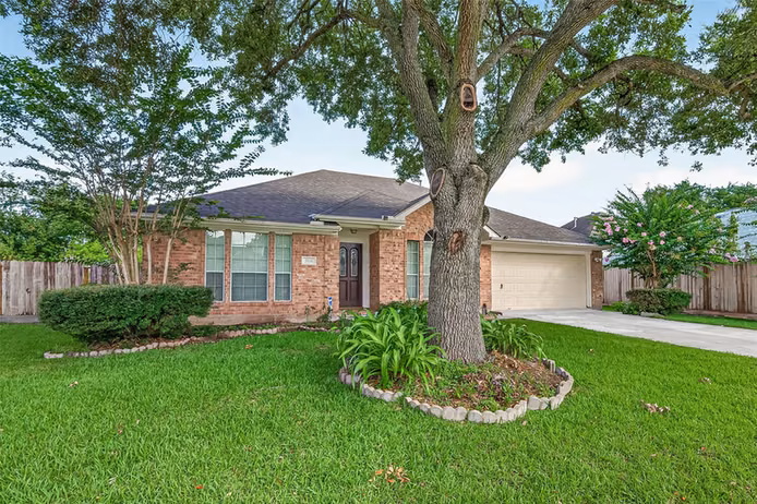 Photo 2 of 3114 Gatesbury North Drive, Houston, TX