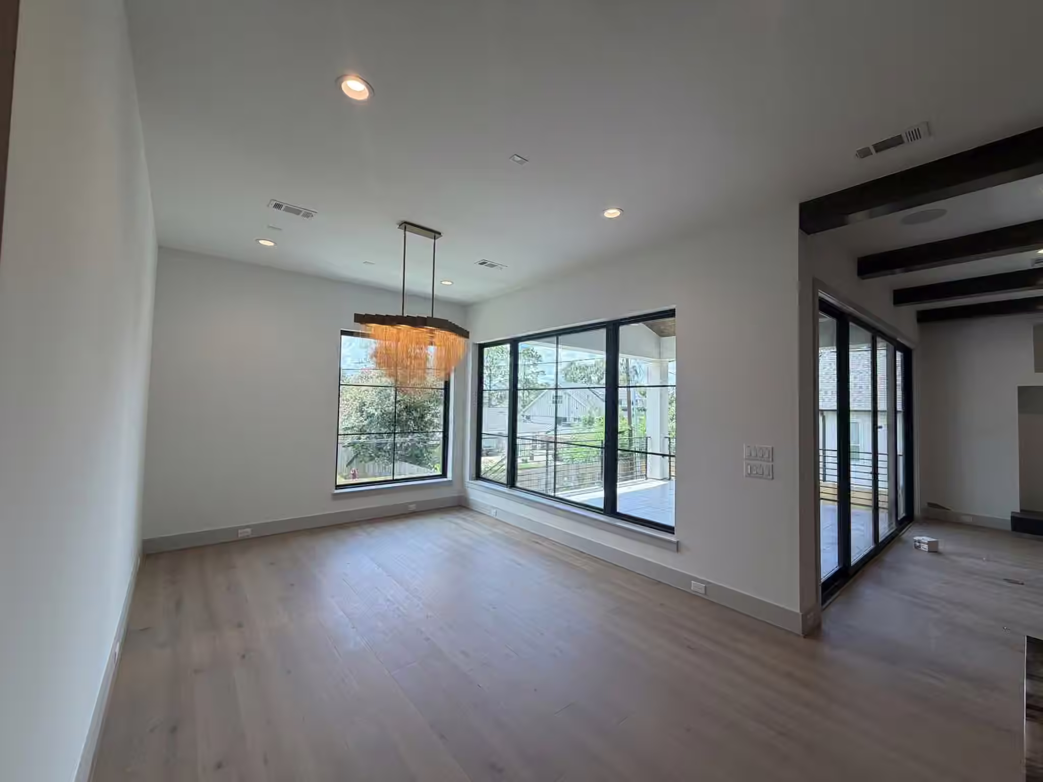 Photo 7 of 4927 Heatherglen Drive, Houston, TX