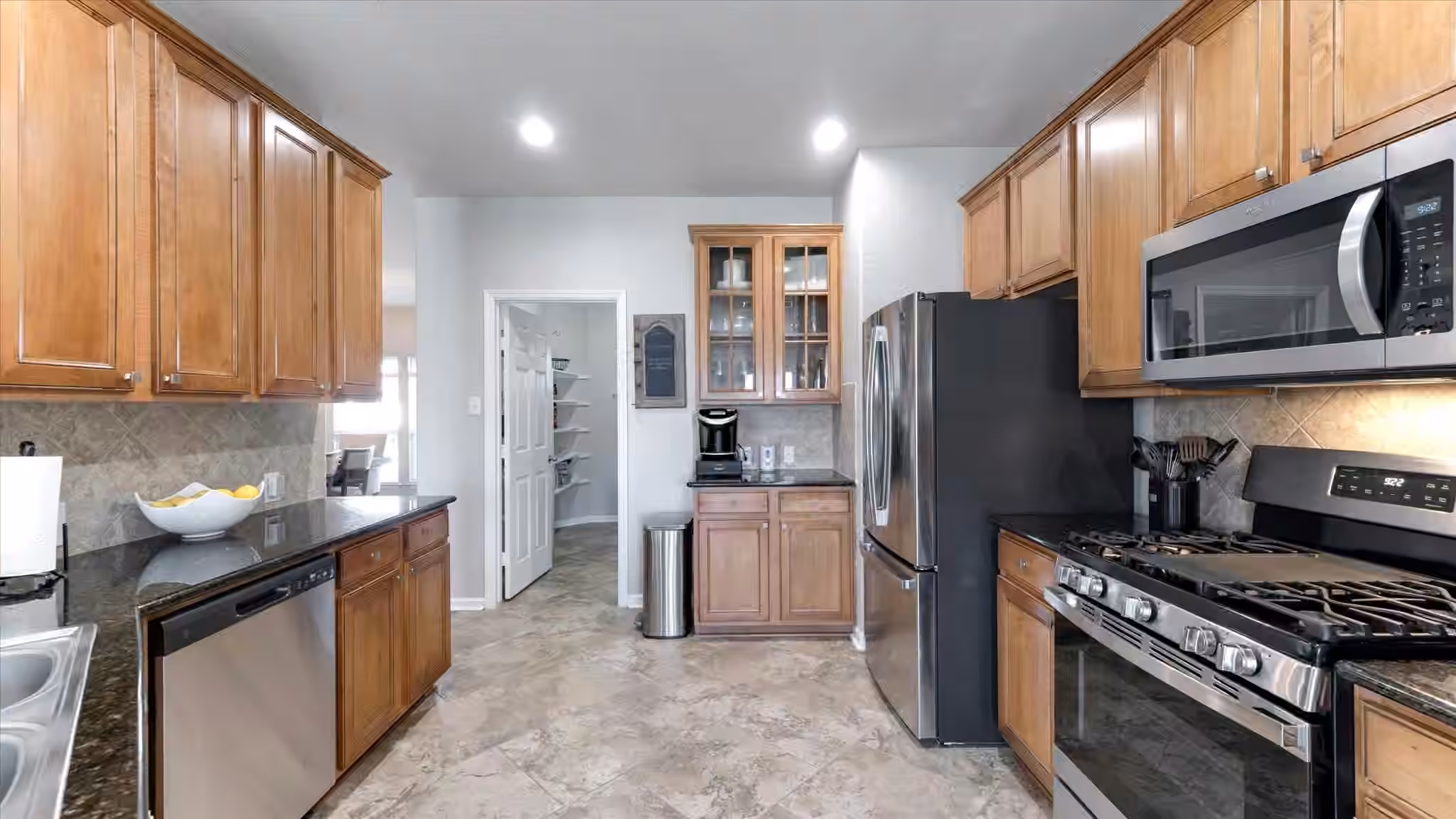 Photo 6 of 9615 Brackenton Crest Drive, Spring, TX