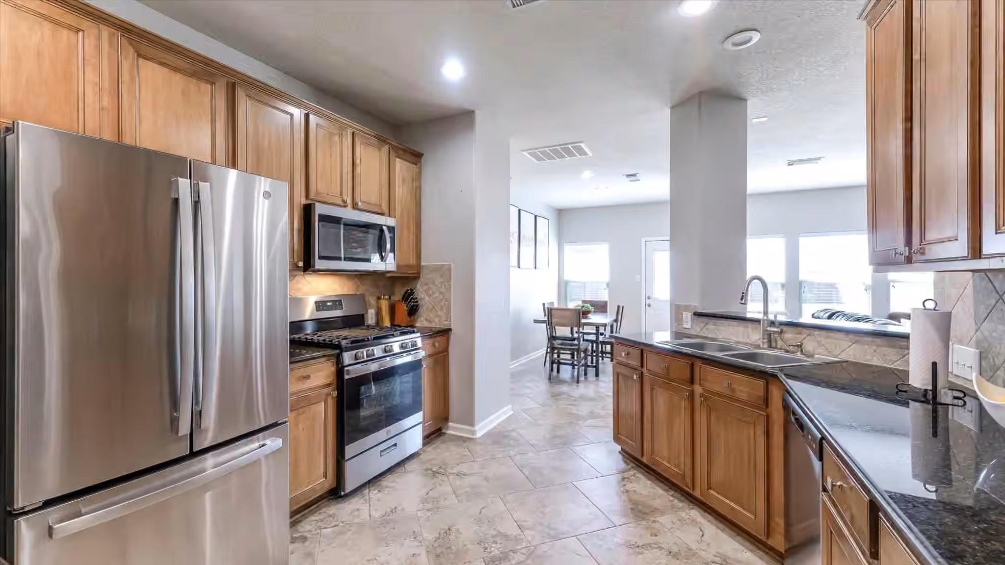 Photo 7 of 9615 Brackenton Crest Drive, Spring, TX