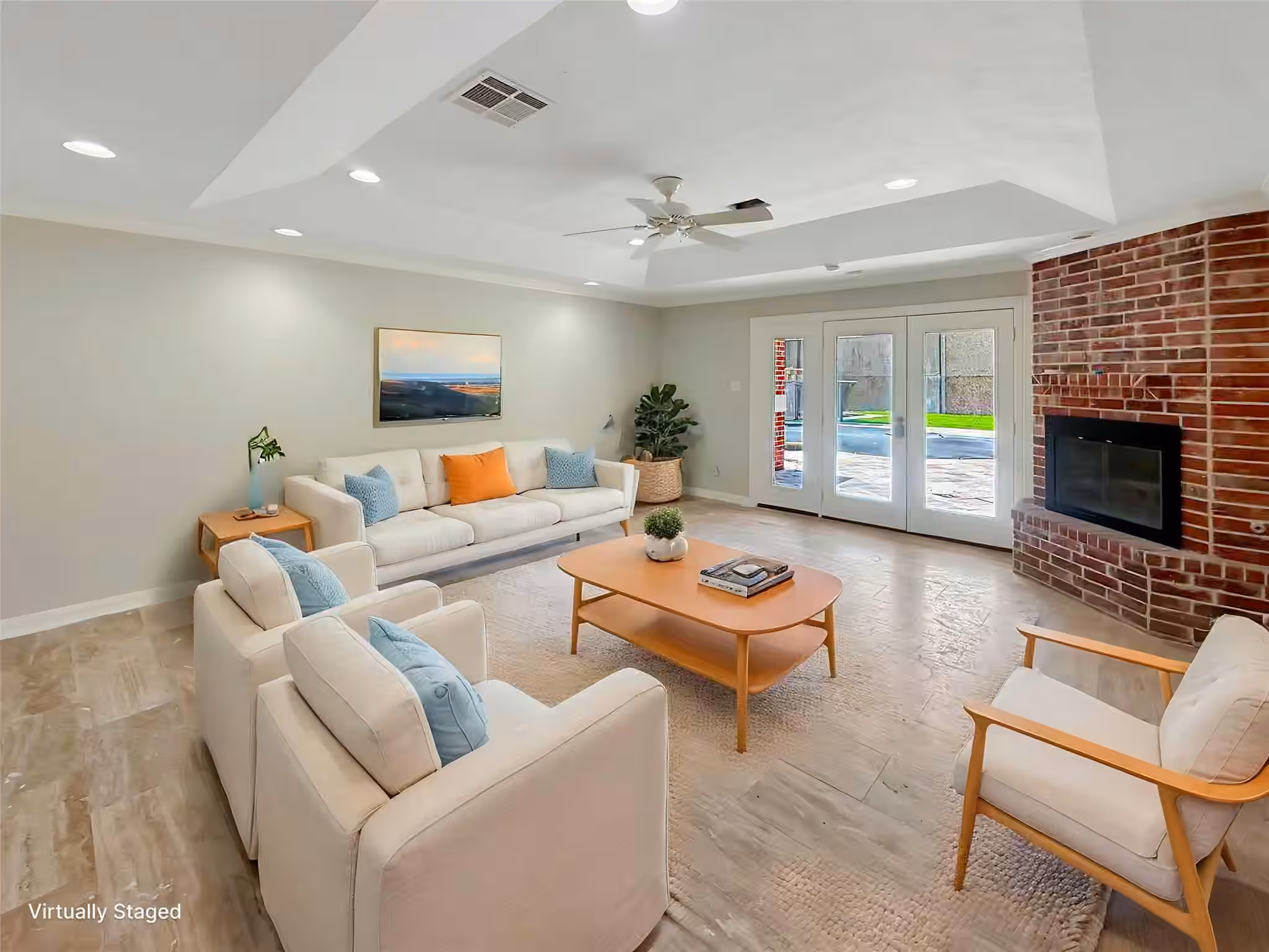 Photo 3 of 4319 Woodvalley Drive, Houston, TX