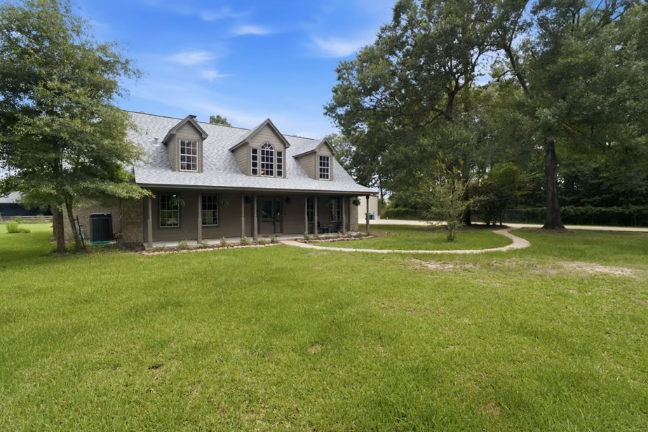 Photo 4 of 26815 E Fm 2090 Road, Splendora, TX
