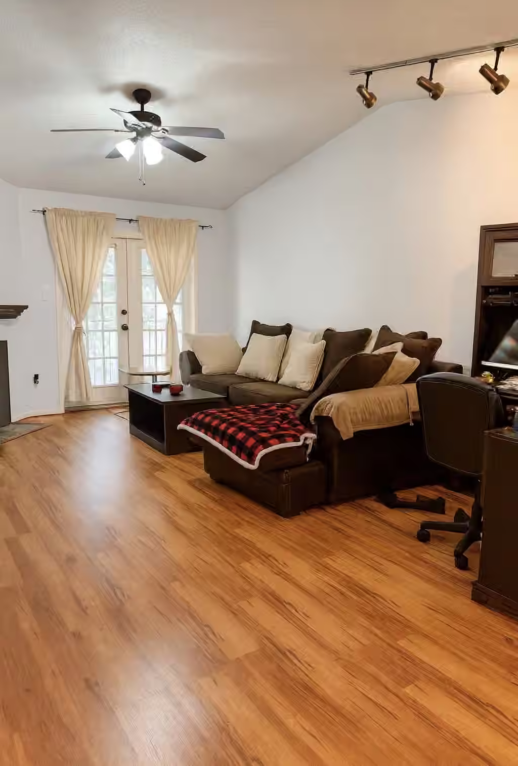 Photo 3 of 11201 Lynbrook Drive 3504, Houston, TX