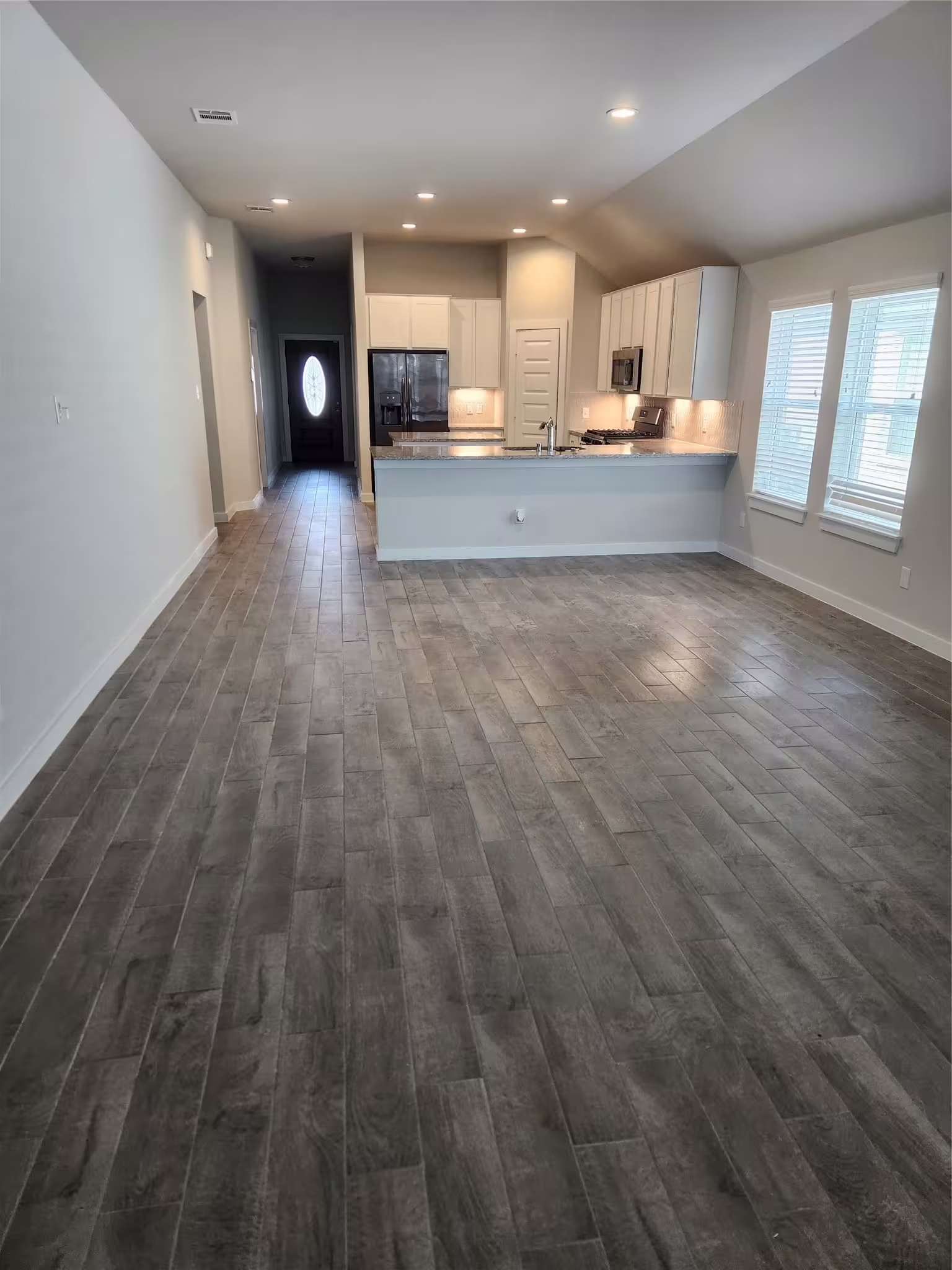 Photo 4 of 4326 Wyanngate Drive, Spring, TX