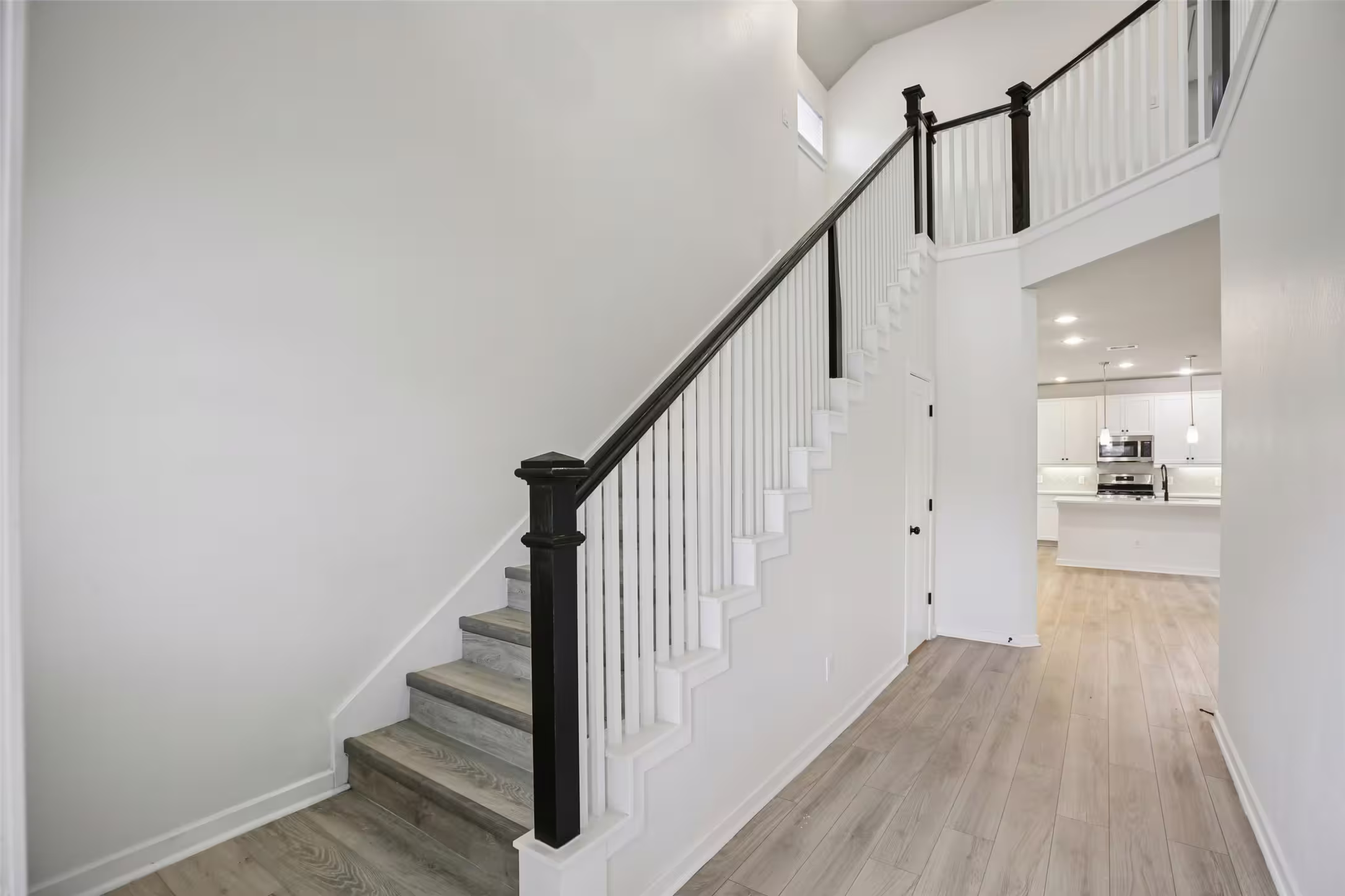 Photo 2 of 6015 Bridle Gate Trail, Katy, TX