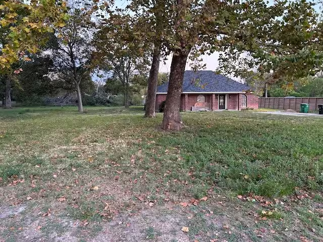 Photo 3 of 9502 Irby Street, Houston, TX