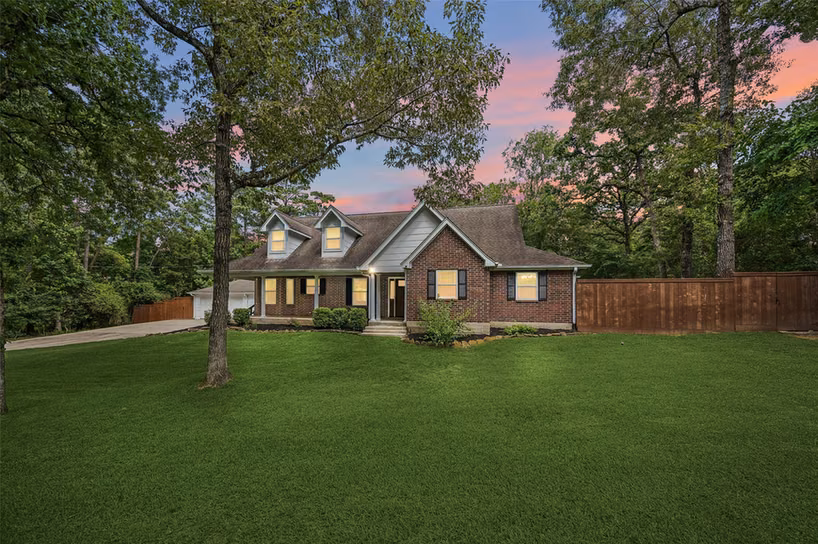 Photo 2 of 40602 DeSota Road, Magnolia, TX