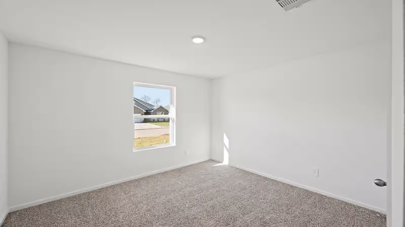 Photo 2 of 2918 Stratton Heights Lane, Sealy, TX