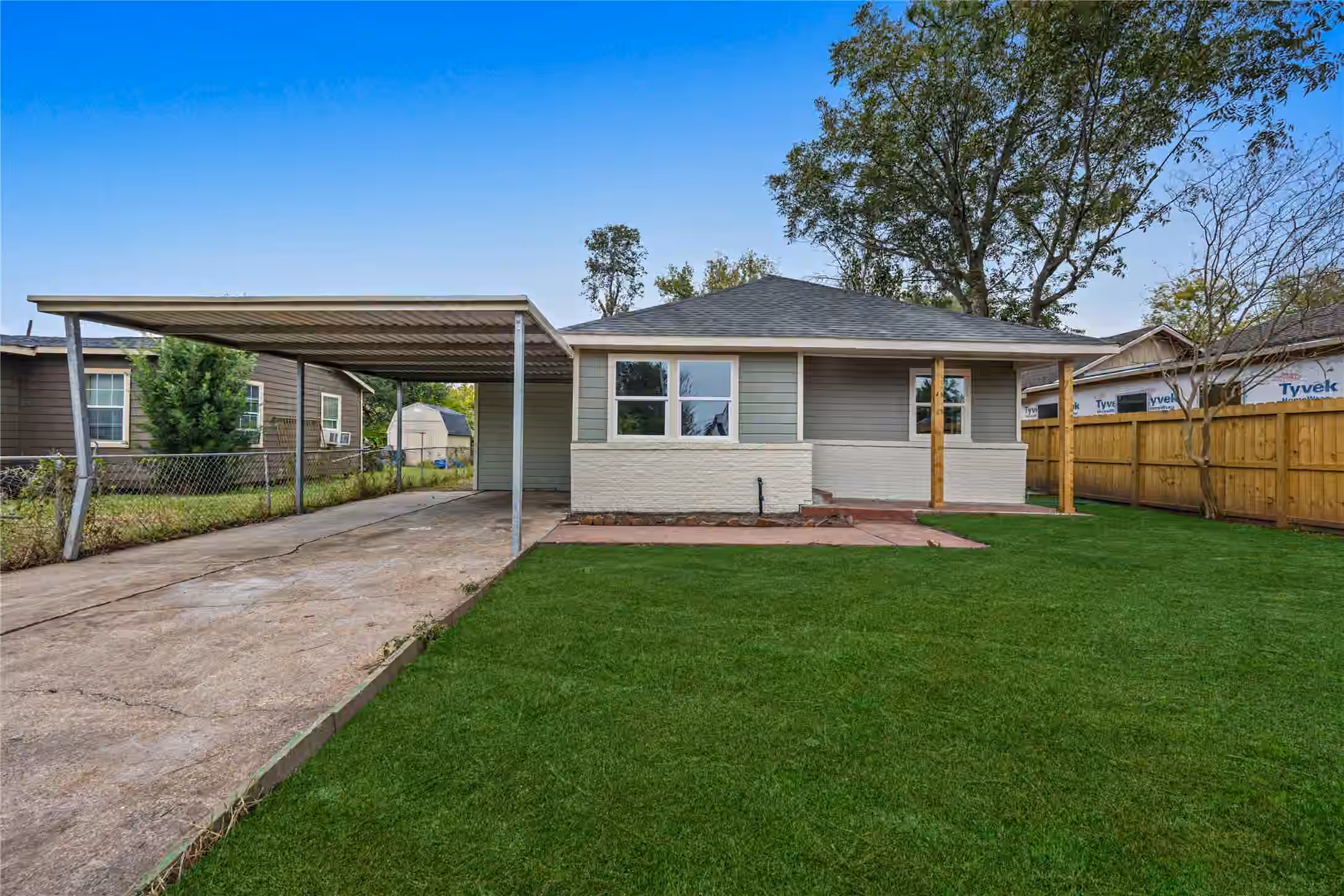 Photo of 125 Bolden Street, Houston, TX