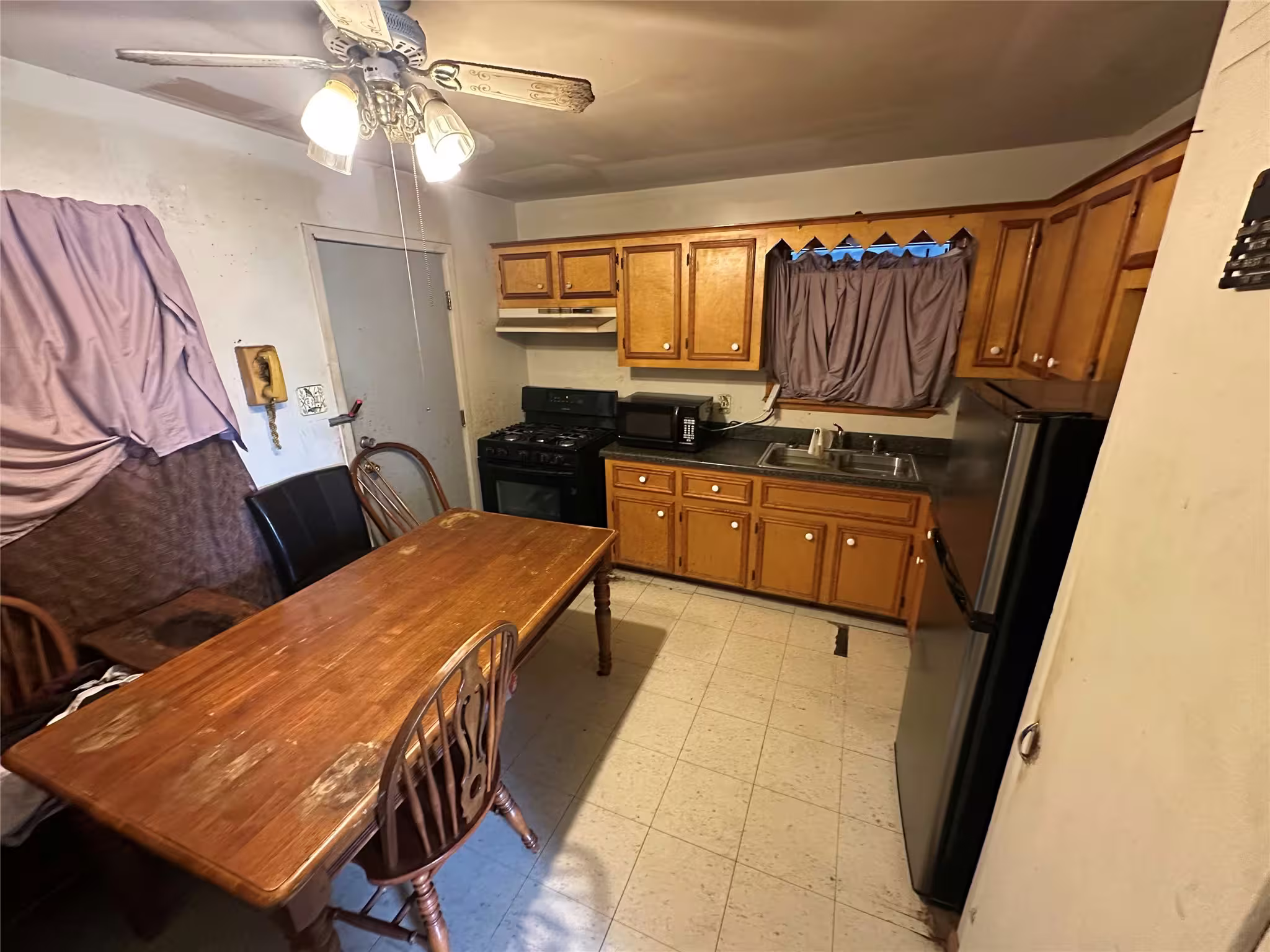 Photo 6 of 7001 Finch Street, Houston, TX