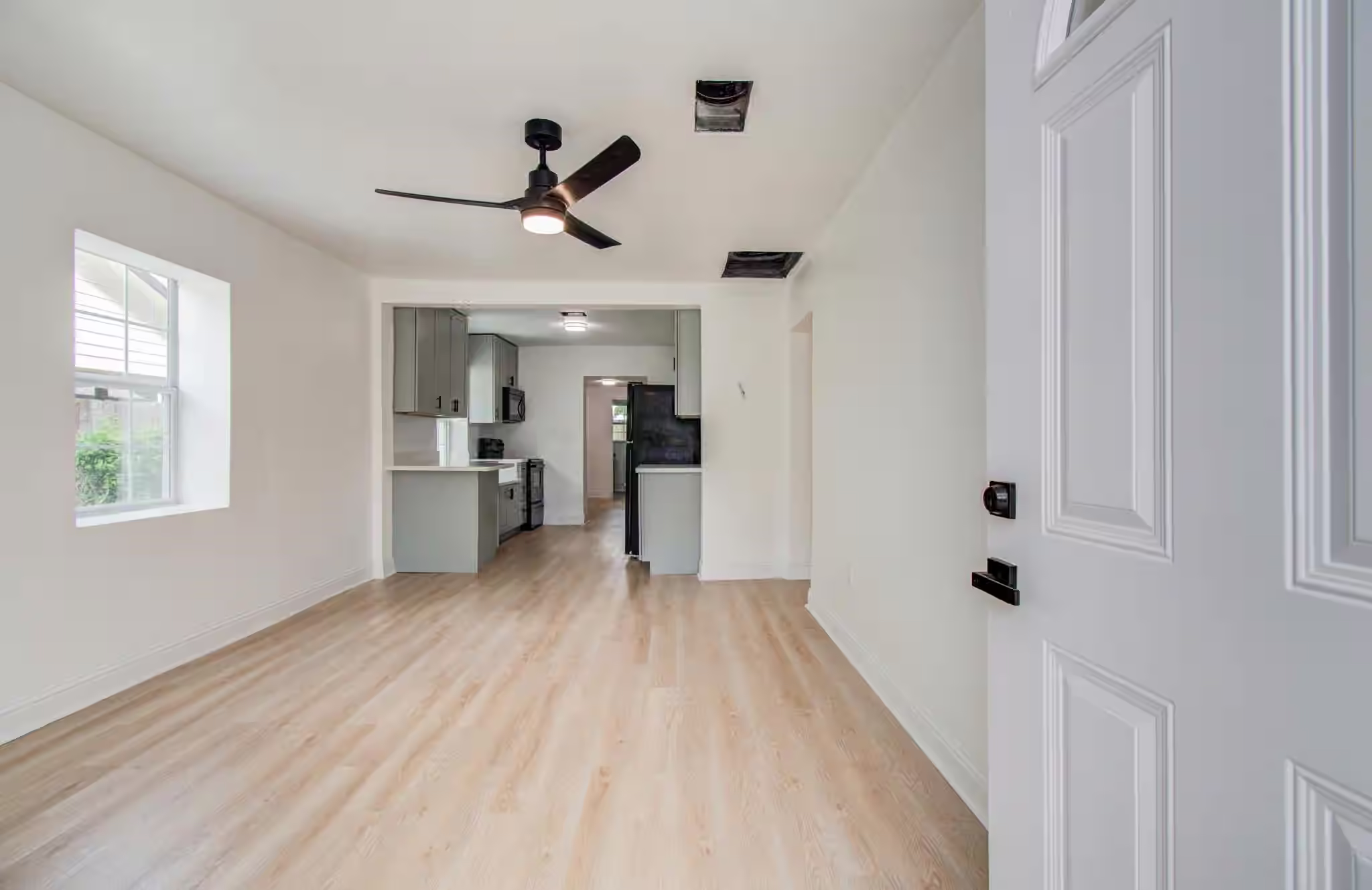 Photo 4 of 10309 Wiggins Street, Houston, TX