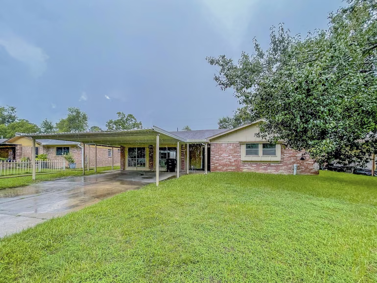 Photo of 7219 Willowtex Drive, Houston, TX 77396