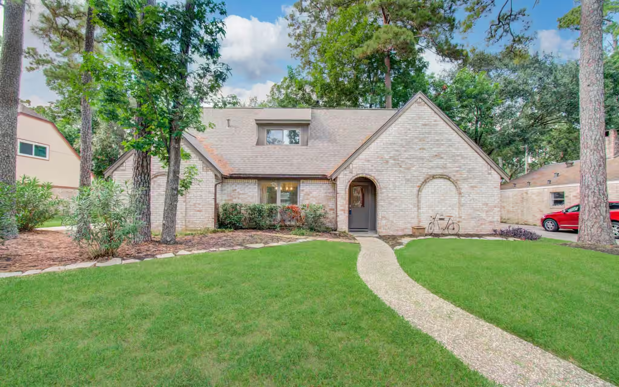 Photo 4 of 11514 Normont Drive Drive, Houston, TX