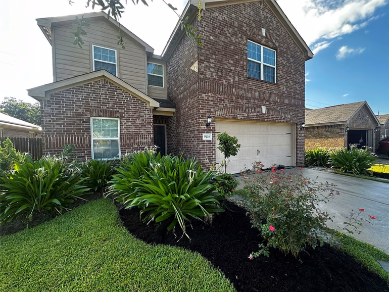 Photo of 9418 Opal Gates Drive, Rosharon, TX