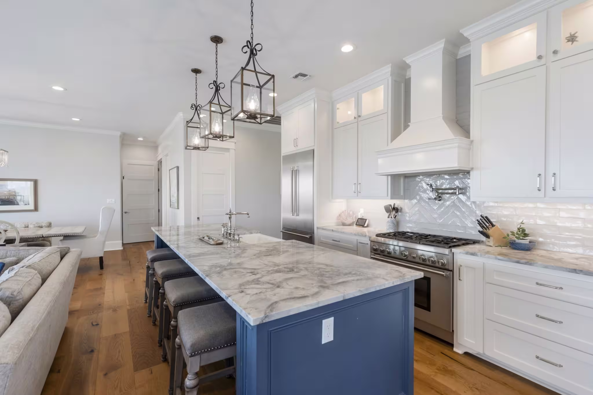 Photo 3 of 14432 Spyglass Circle, Galveston, TX