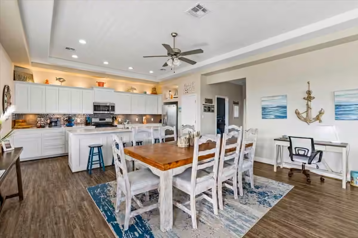 Photo of 940 Driftwood Drive, Crystal Beach, TX 77650