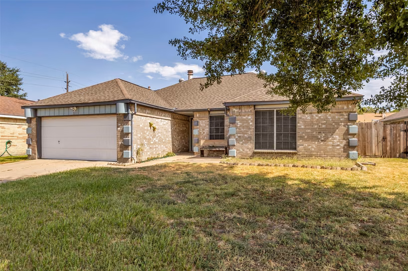 Photo 2 of 6522 Redding Springs Lane, Houston, TX