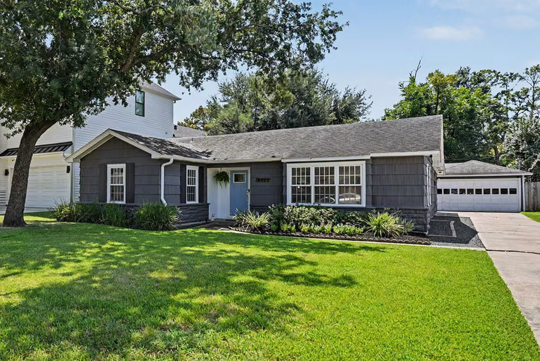 Photo of 6223 Linton Road, Houston, TX 77008
