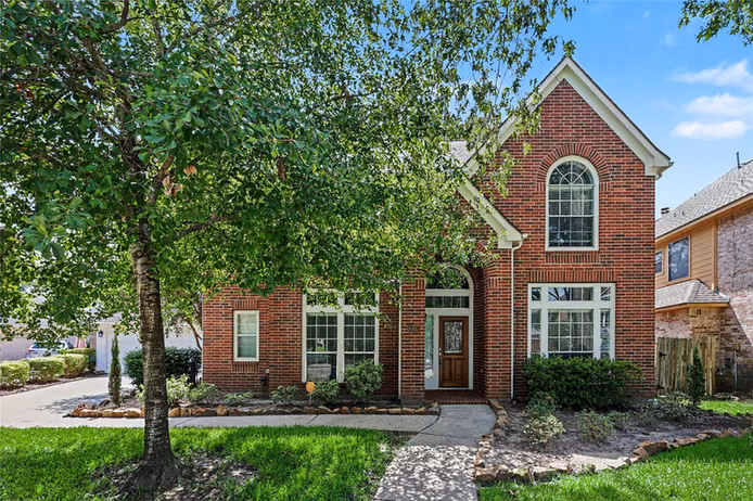 Photo 2 of 18407 Teal Creek Drive, Humble, TX