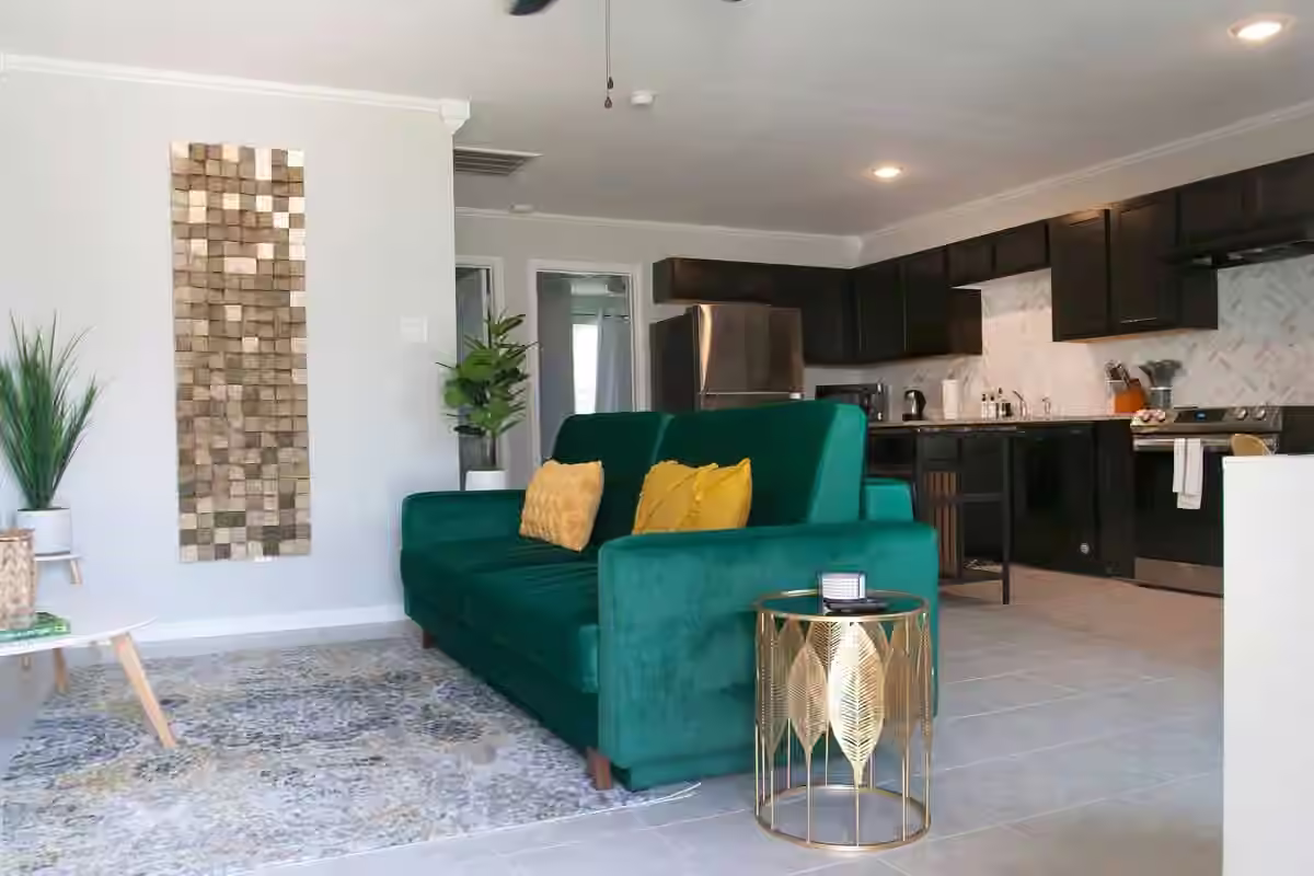 Photo 5 of 16618 E Hammon, Montgomery, TX