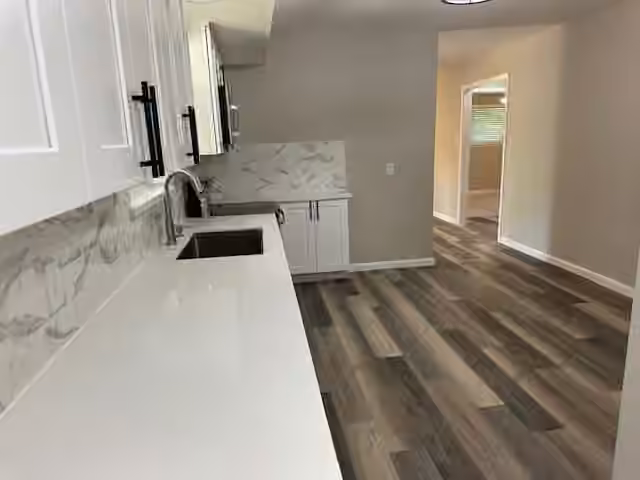 Photo 6 of 9169 Sharyn Dr, Conroe, TX