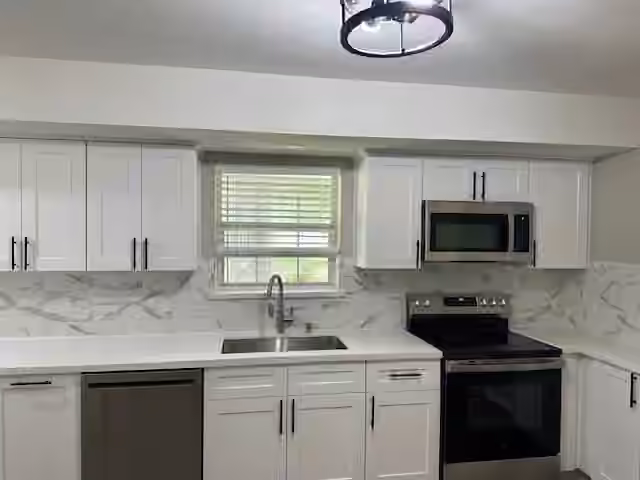 Photo 7 of 9169 Sharyn Dr, Conroe, TX