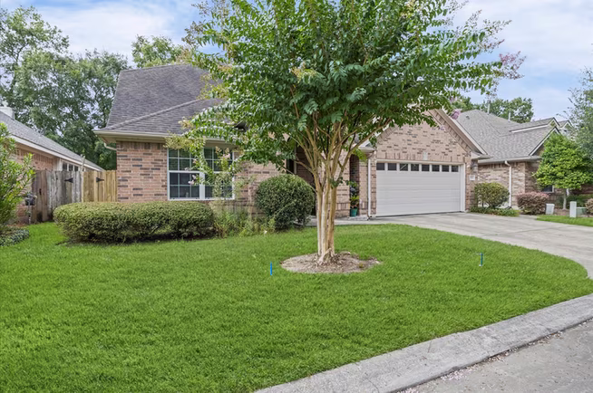 Photo 3 of 15231 Scenic Woodland Drive, Conroe, TX