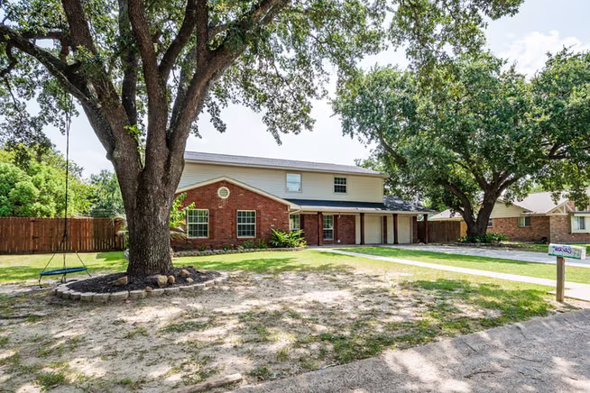 Photo of 5007 Inverness Drive, Baytown, TX 77521